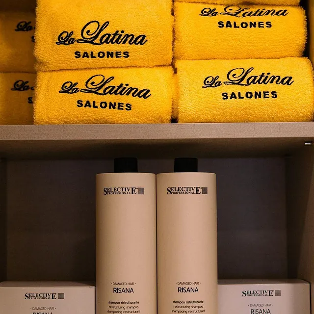 Lalatina Salones instalaciones